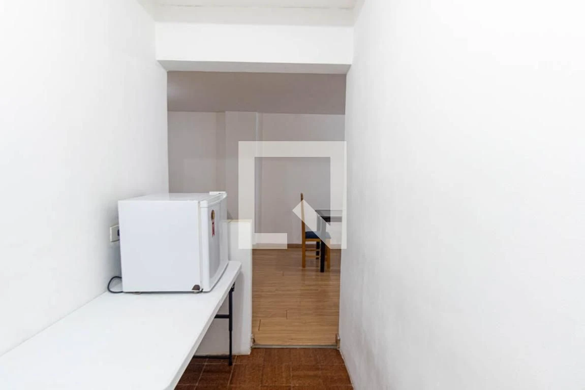 Apartment, 90 m², with wood or laminate floors — photo 24