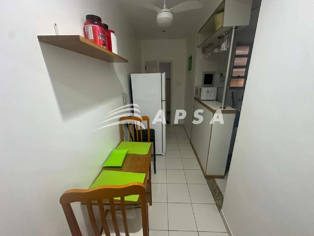 Furnished 1-bedroom apartment with 40 m² and glass shower — photo 15