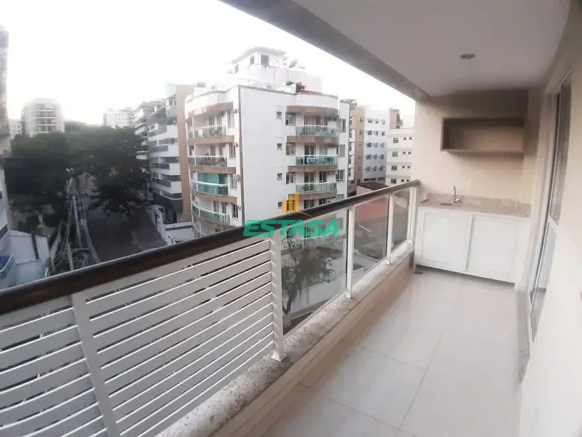 Apartment with 3 bedrooms and a closed kitchen with gas — photo 12
