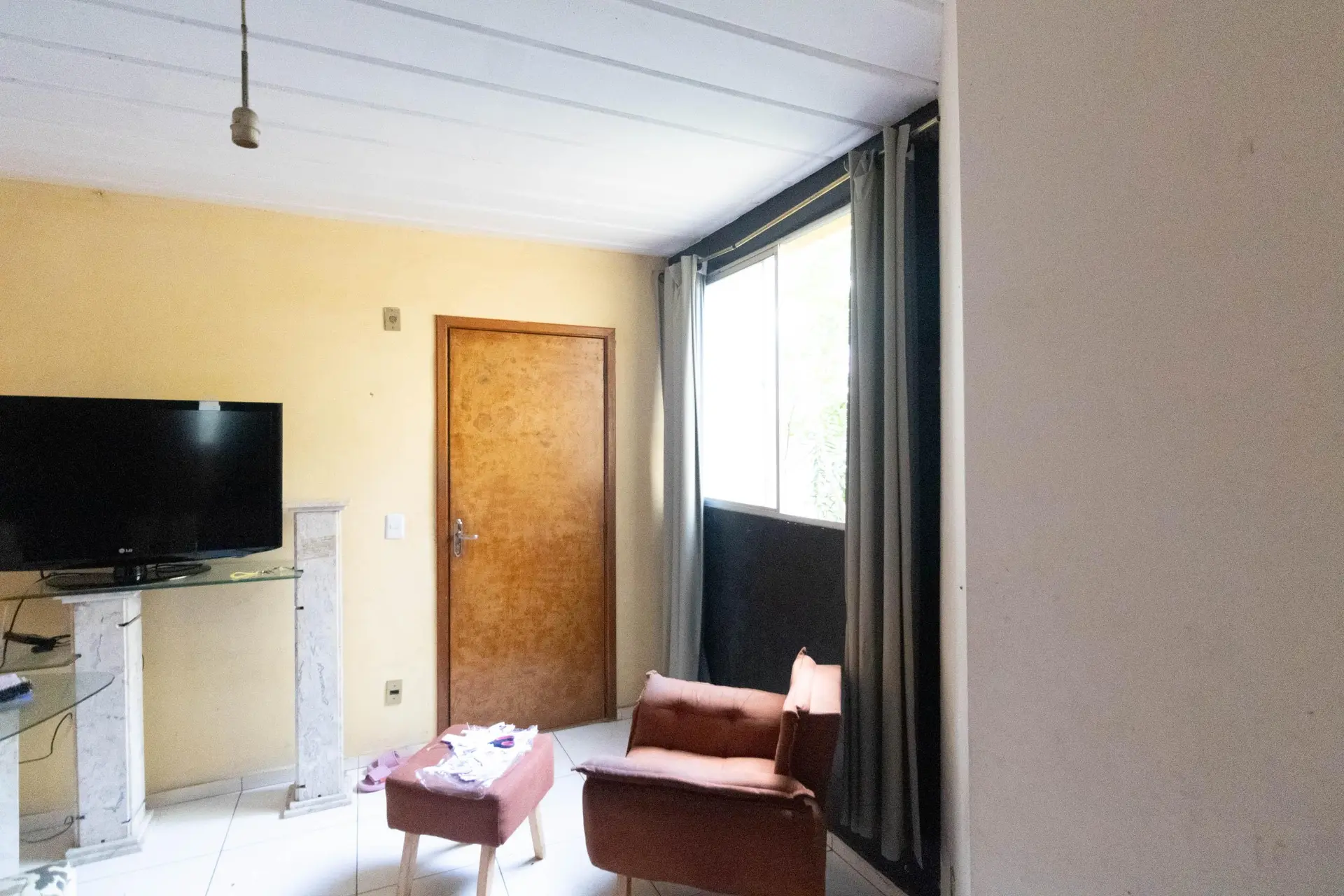2-bedroom apartment in a building with a gym — photo 26