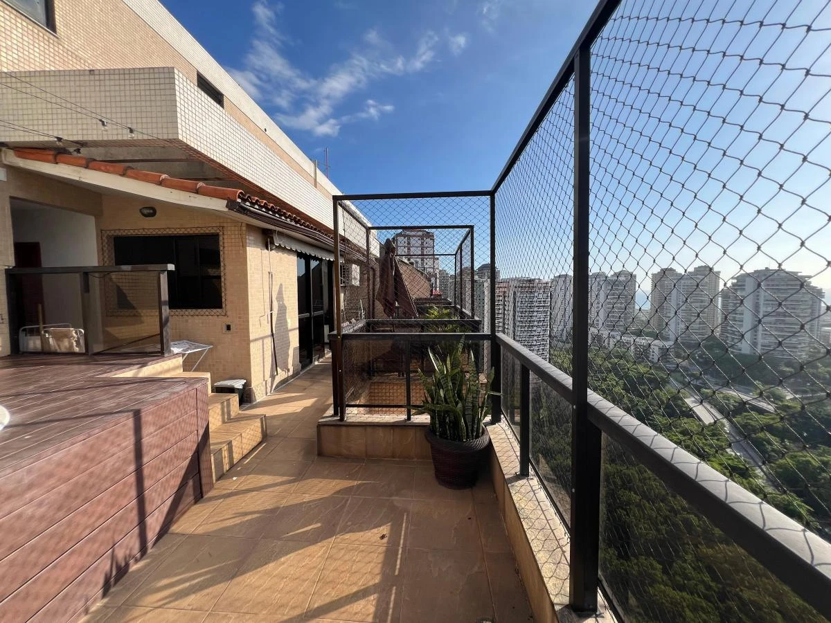 Duplex penthouse 173 m² with 3 bedrooms and suite — photo 16
