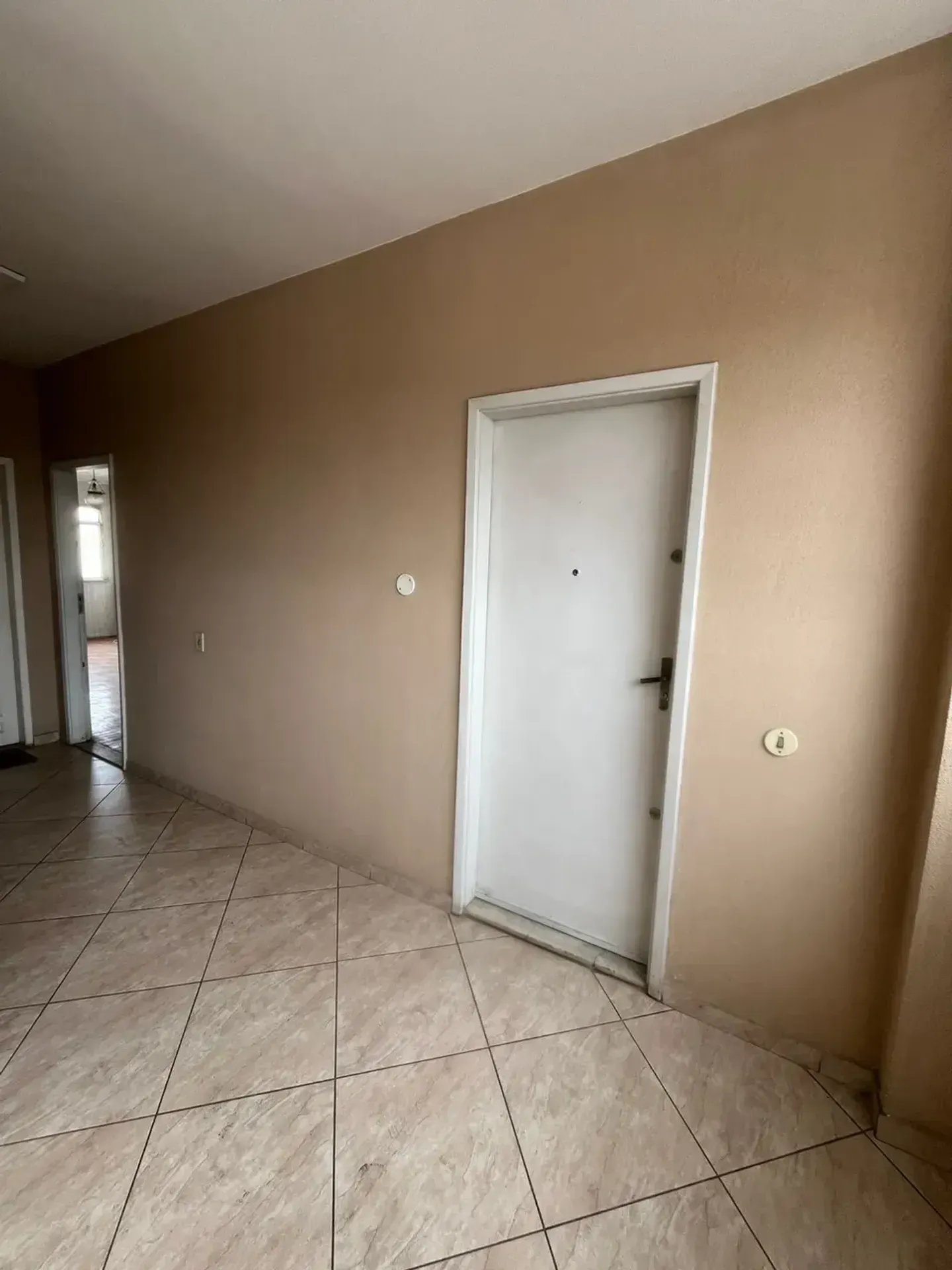 Apartamento sem mobília com 2 quartos e cozinha a gás — photo 28