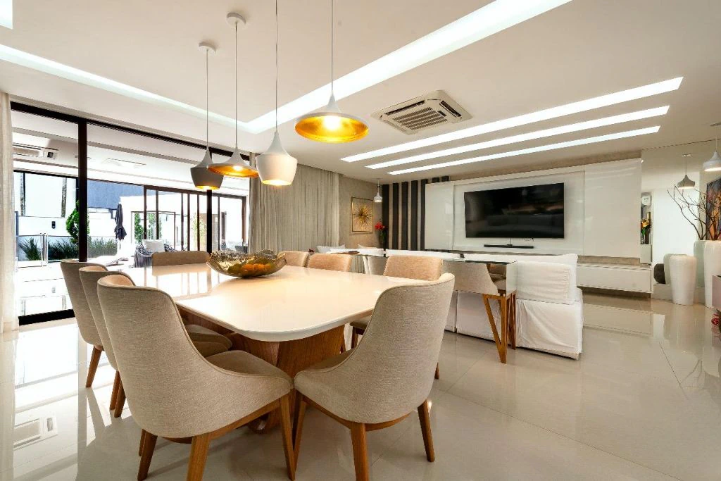 Casa mobiliada com 5 suítes e 465 m², 2 vagas — photo 23