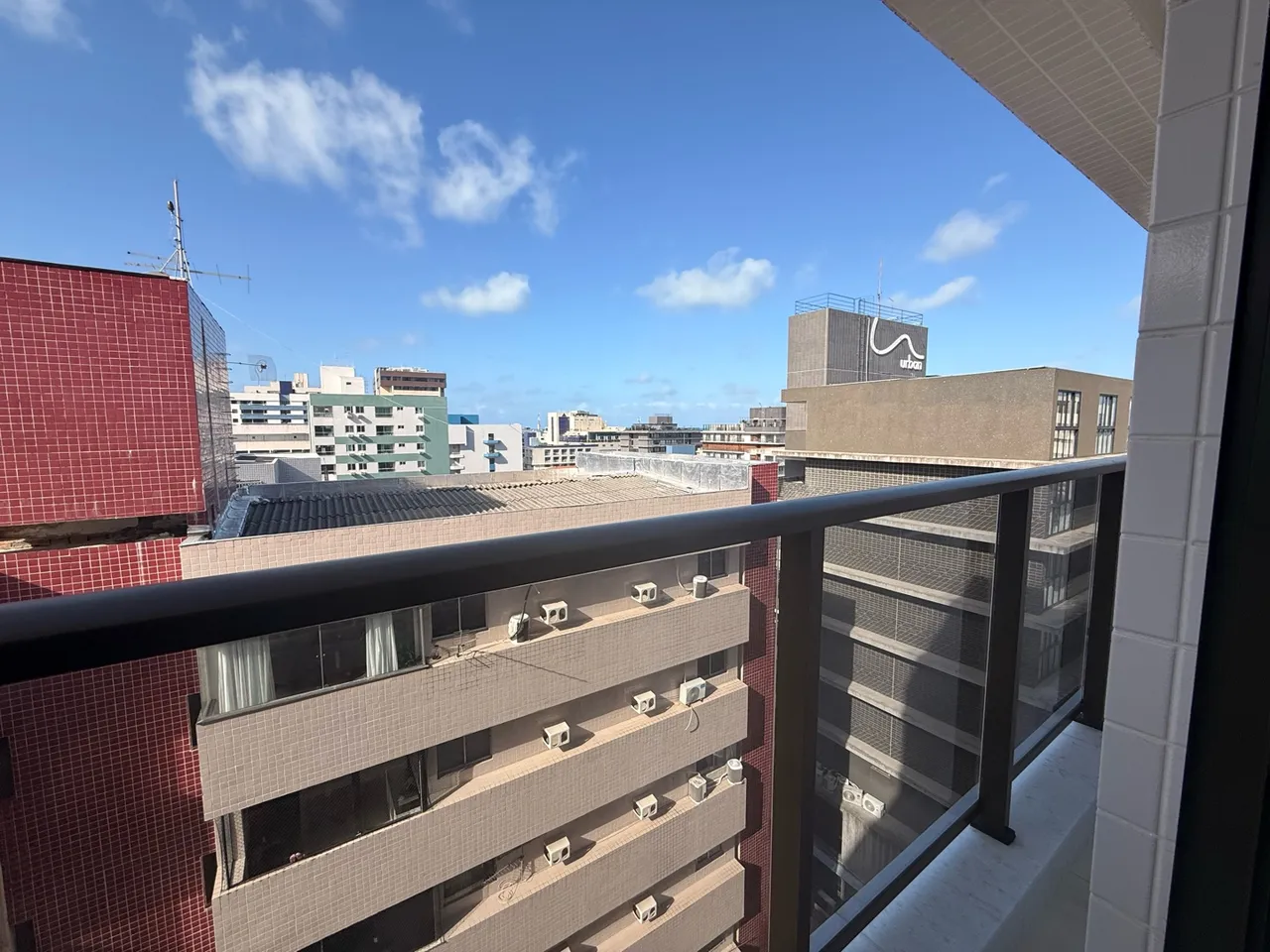 Меблированная студия 37 м² — photo 9