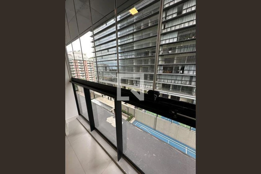 Apartamento de 2 quartos com máquina de lavar — photo 50
