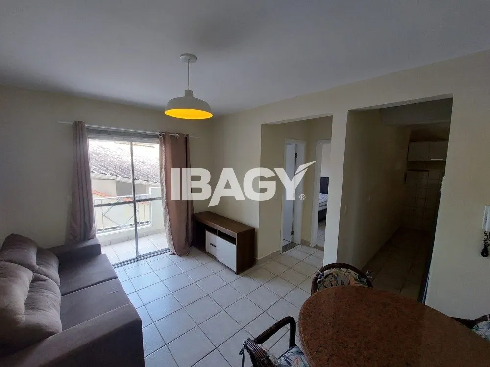 Furnished 1-bedroom apartment with a balcony