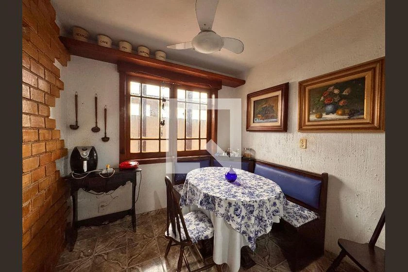 Condo house for rent with 4 bedrooms and 145 m² — photo 2