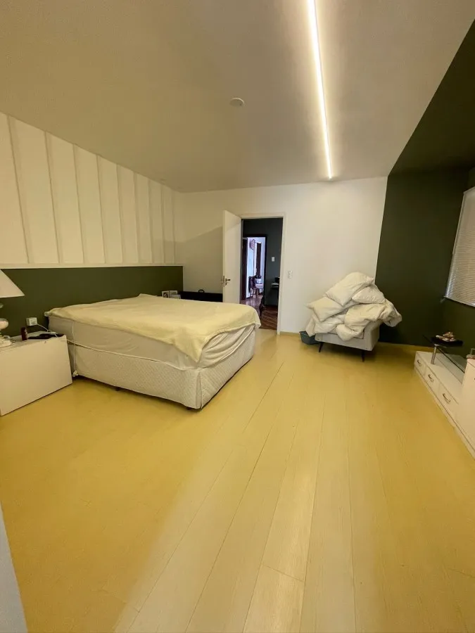 450 m² house with 4 bedrooms and 4 bathrooms — photo 25