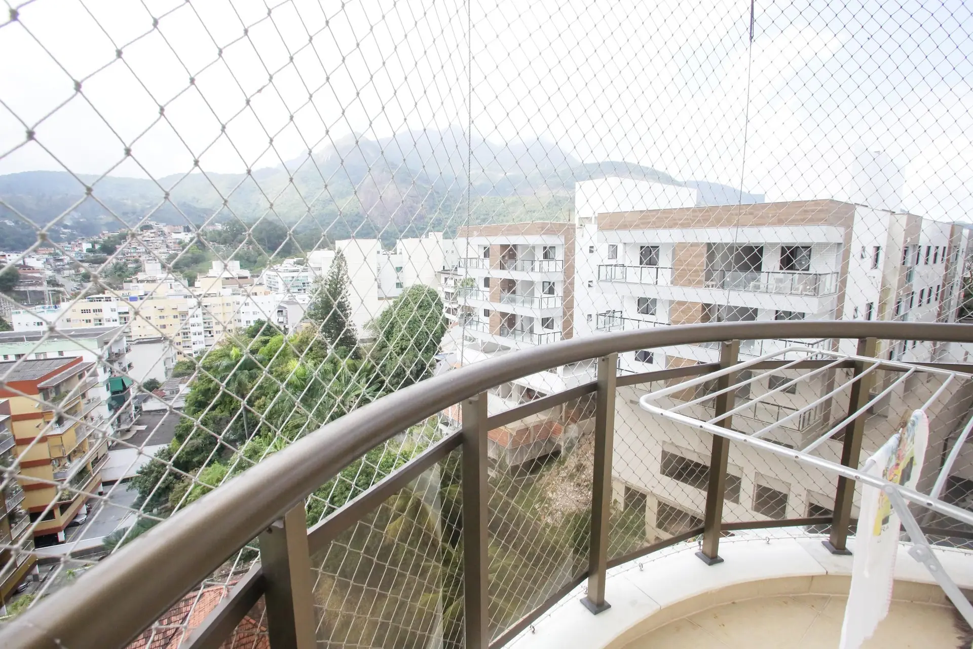 Apartamento mobiliado com 4 quartos e varanda — photo 15