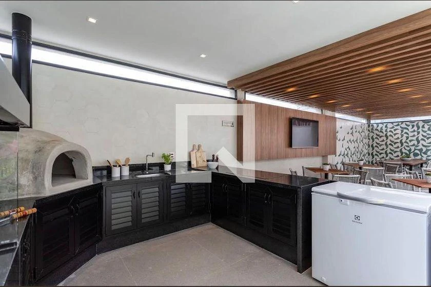 Furnished 3-bedroom apartment with closed gas kitchen — photo 48