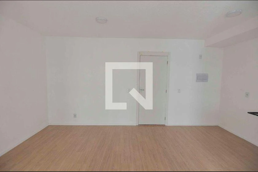 Wood or laminate floors in a 2-bedroom apartment, 45 m² — photo 11