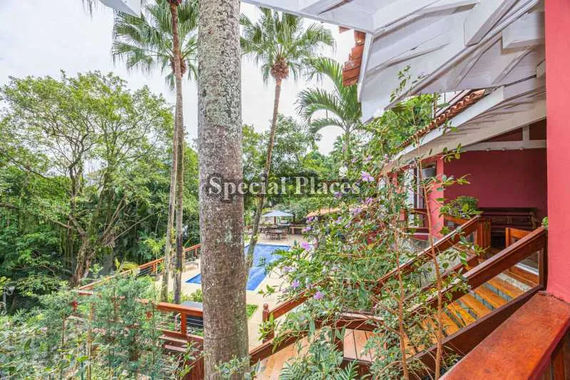 Furnished house with 5 bedrooms and 5 bathrooms plus balcony — photo 16
