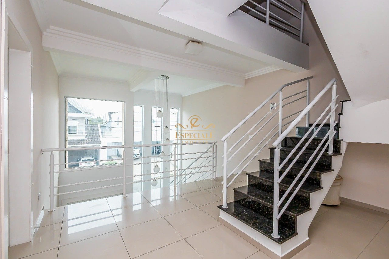 3-bedroom house with a home office in Curitiba — photo 3
