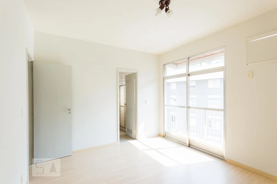Apartamento, 130 m², com piso de madeira ou laminado — photo 5