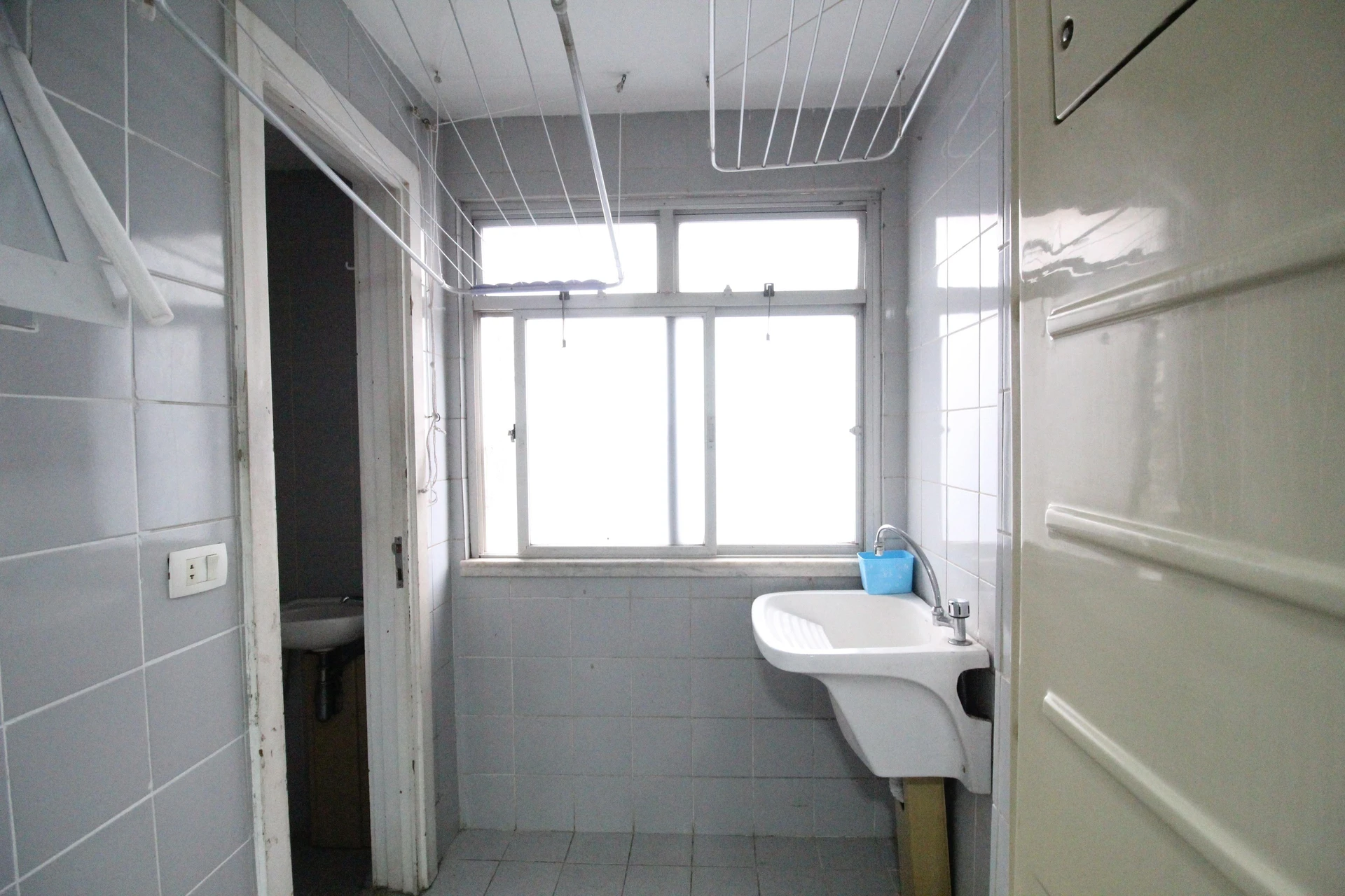 3-bedroom apartment in a building with a sauna — photo 45