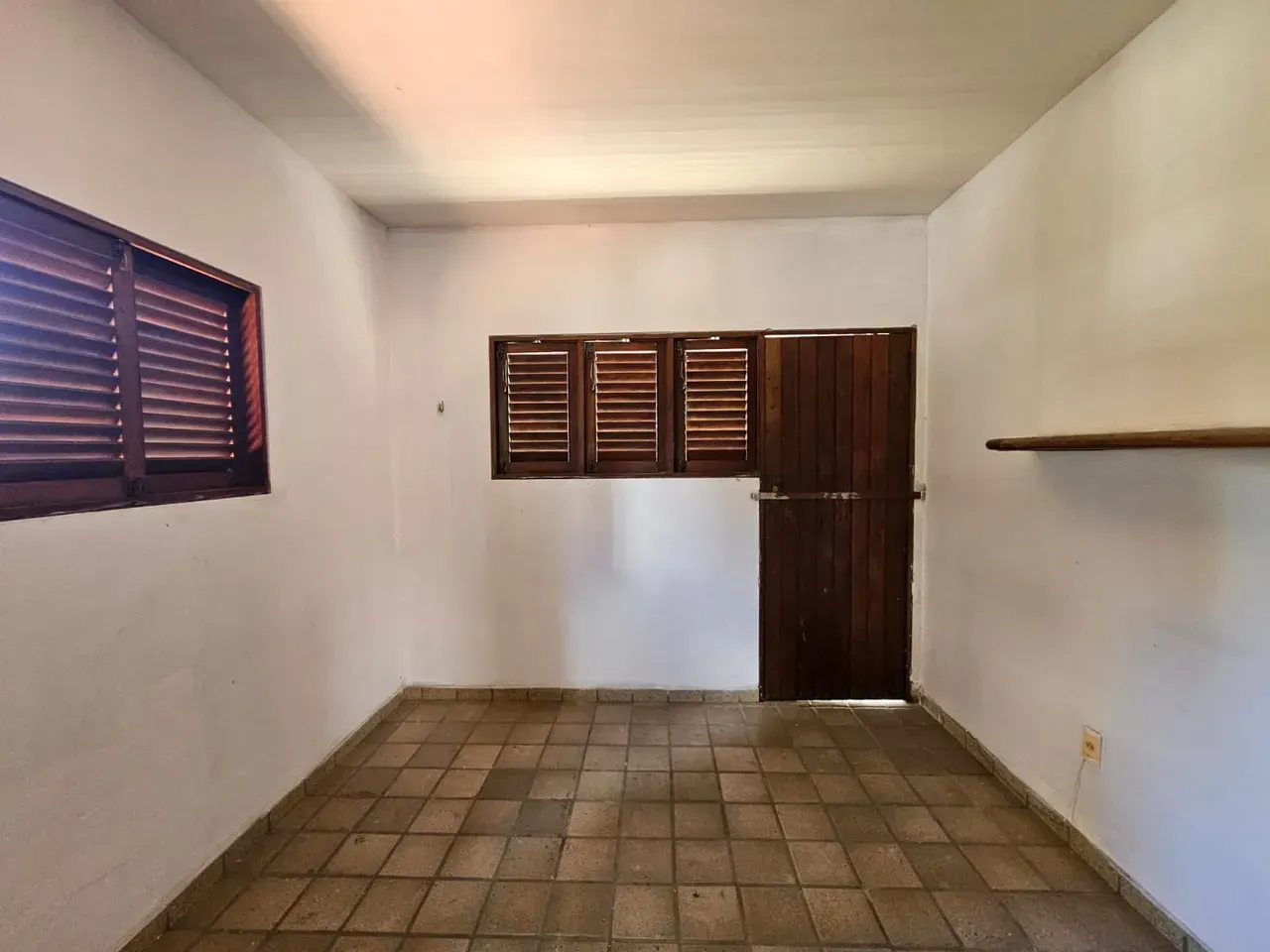 3-bedroom house with a washing machine in João Pessoa — photo 3