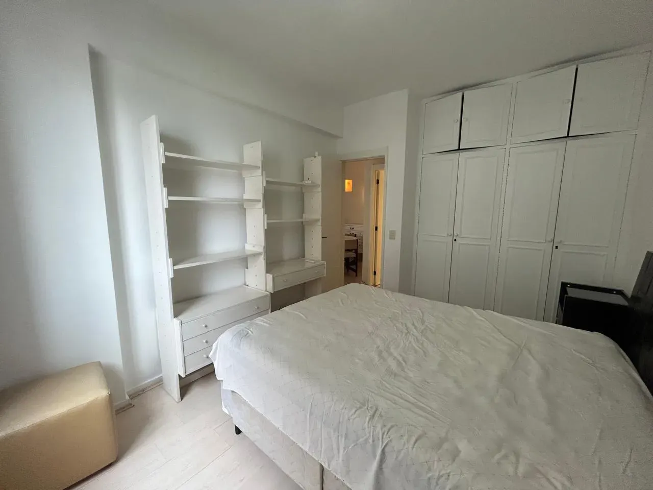 Apartment on the 7th floor with a washing machine — photo 4