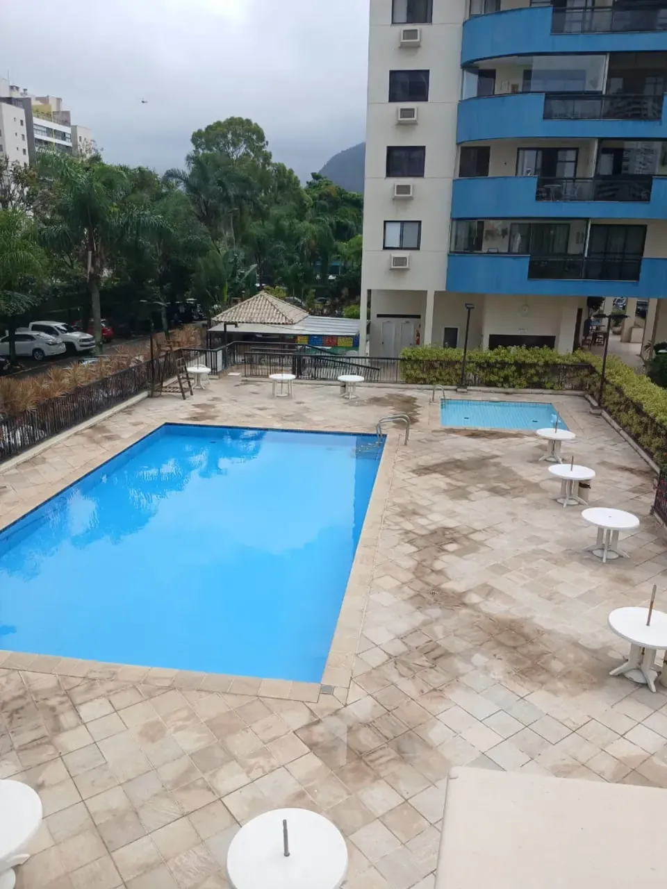 Apartamento semimobiliado com 3 quartos e 2 banheiros — photo 2