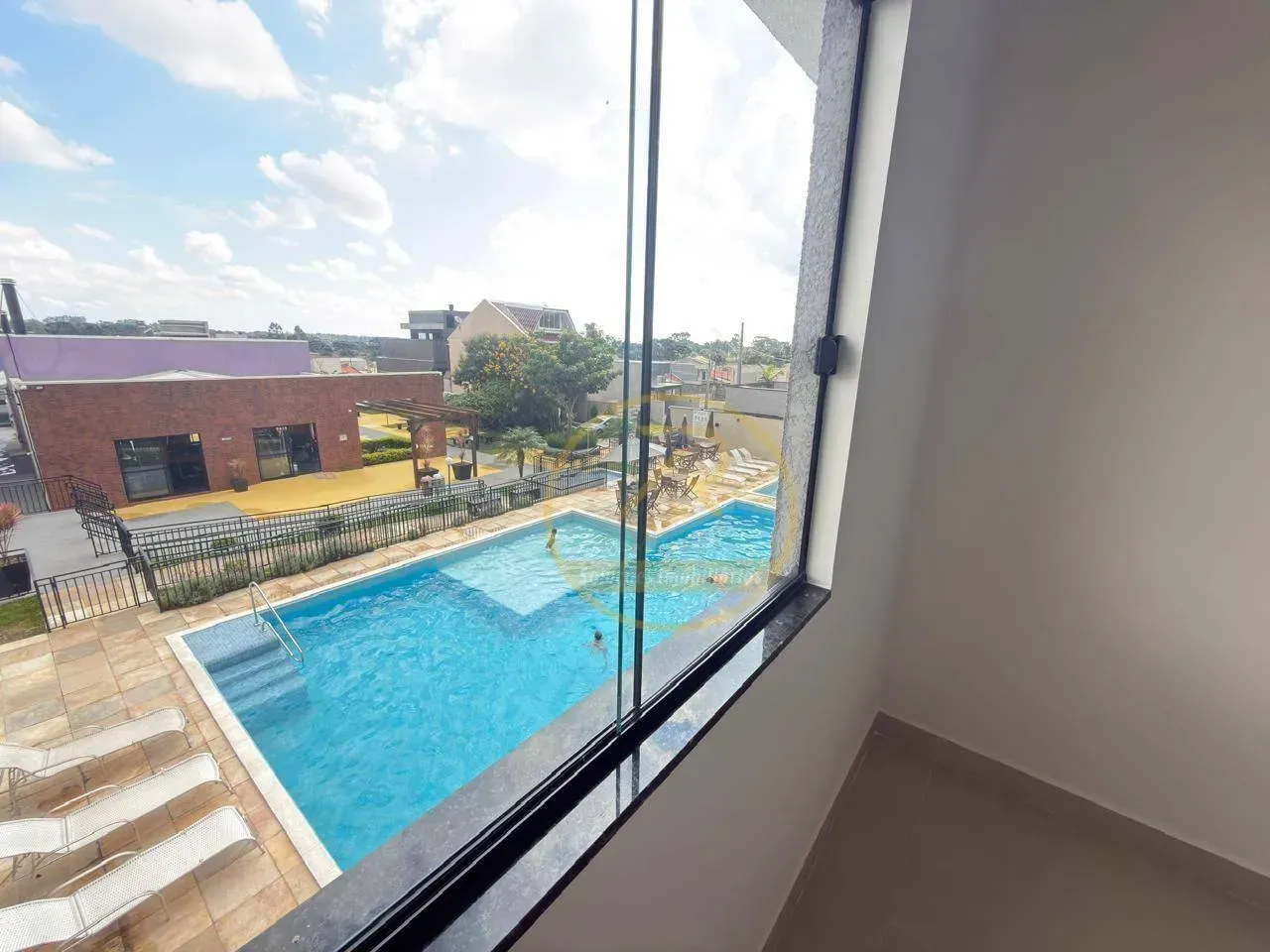 House 100 m² with 3 bedrooms and 2 parking spots — photo 22