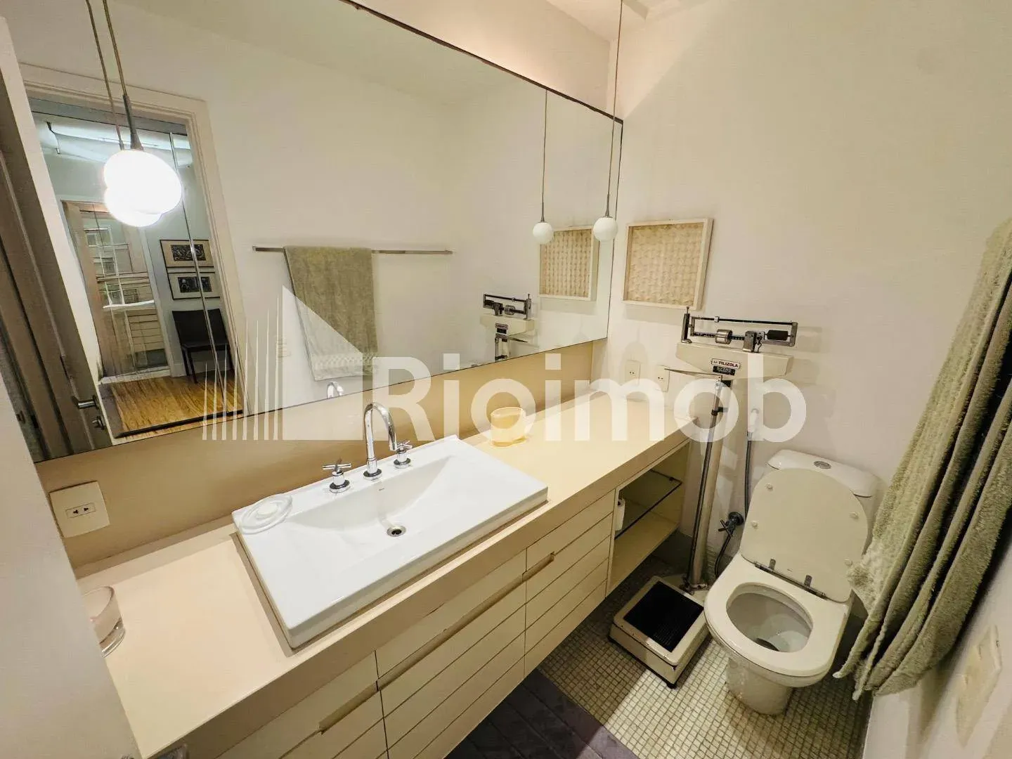 Unfurnished apartment with 5 bedrooms and 5 bathrooms — photo 15