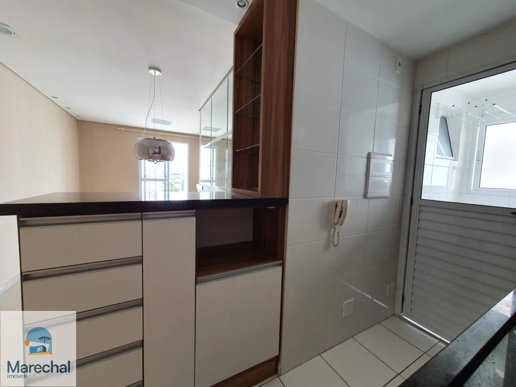 3-bedroom apartment in a building with a pool — photo 20
