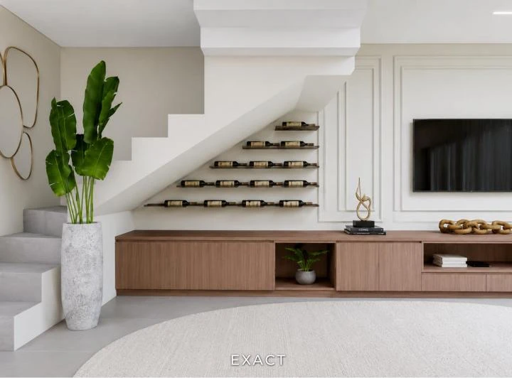 Furnished house with 3 en-suite bedrooms and 4 baths