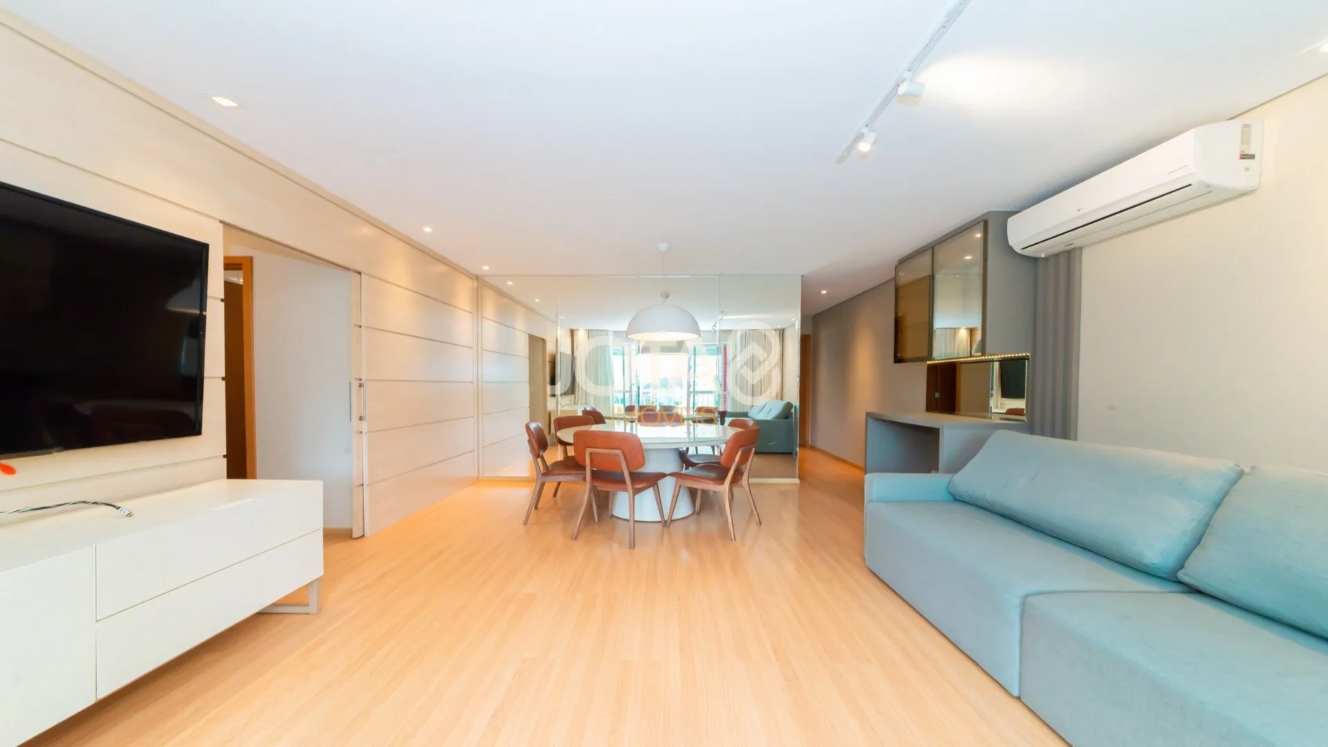 3-bedroom apartment in a building with a gym — photo 21
