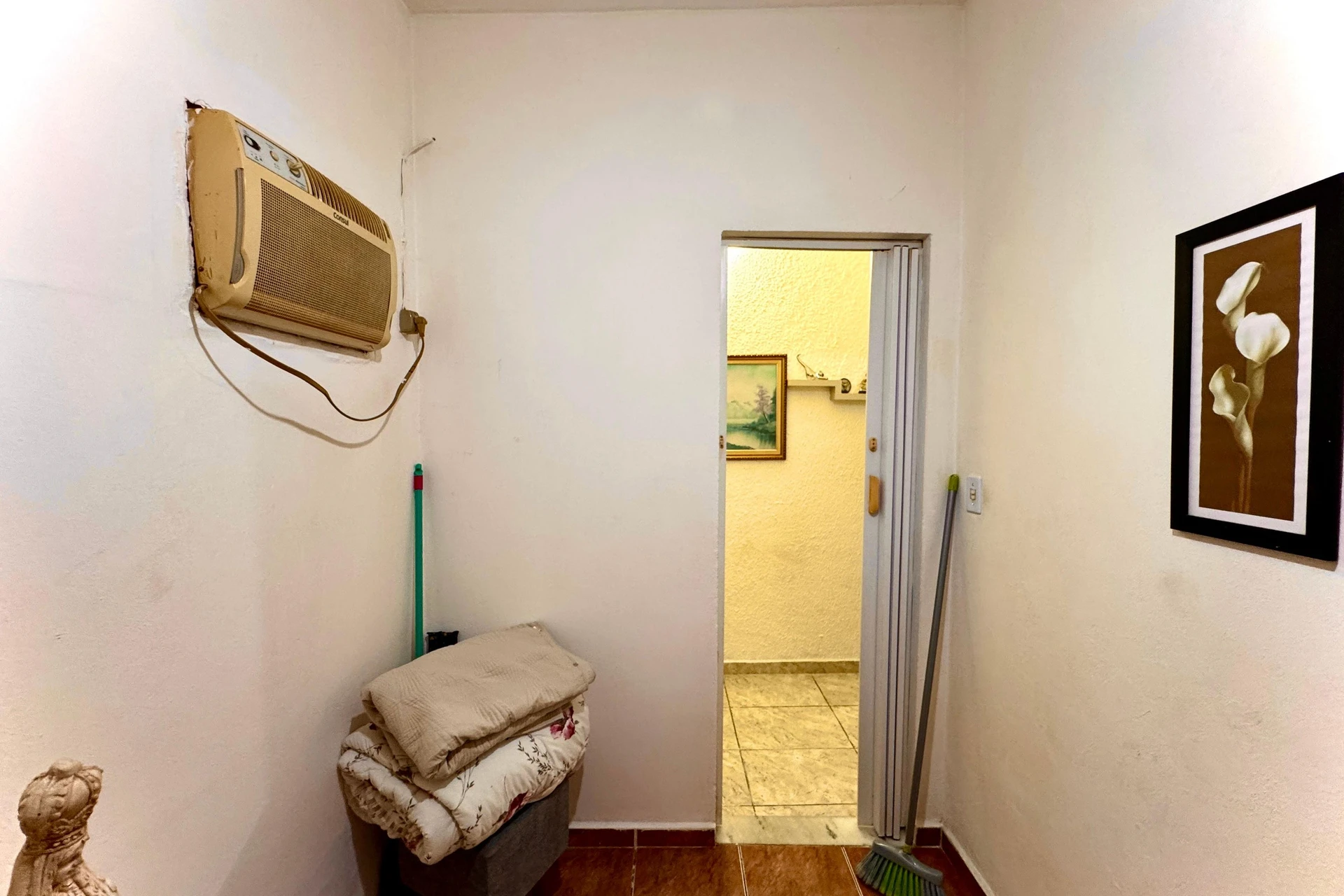 2-bedroom apartment with a washing machine — photo 14