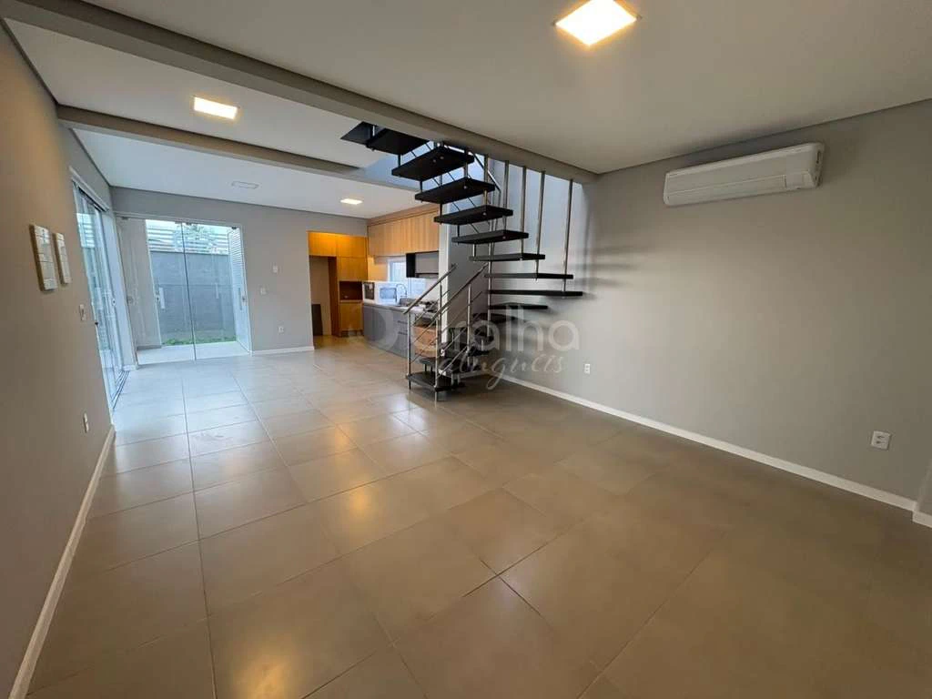 Casa de 267 m² com 3 quartos e jardim privativo — photo 4