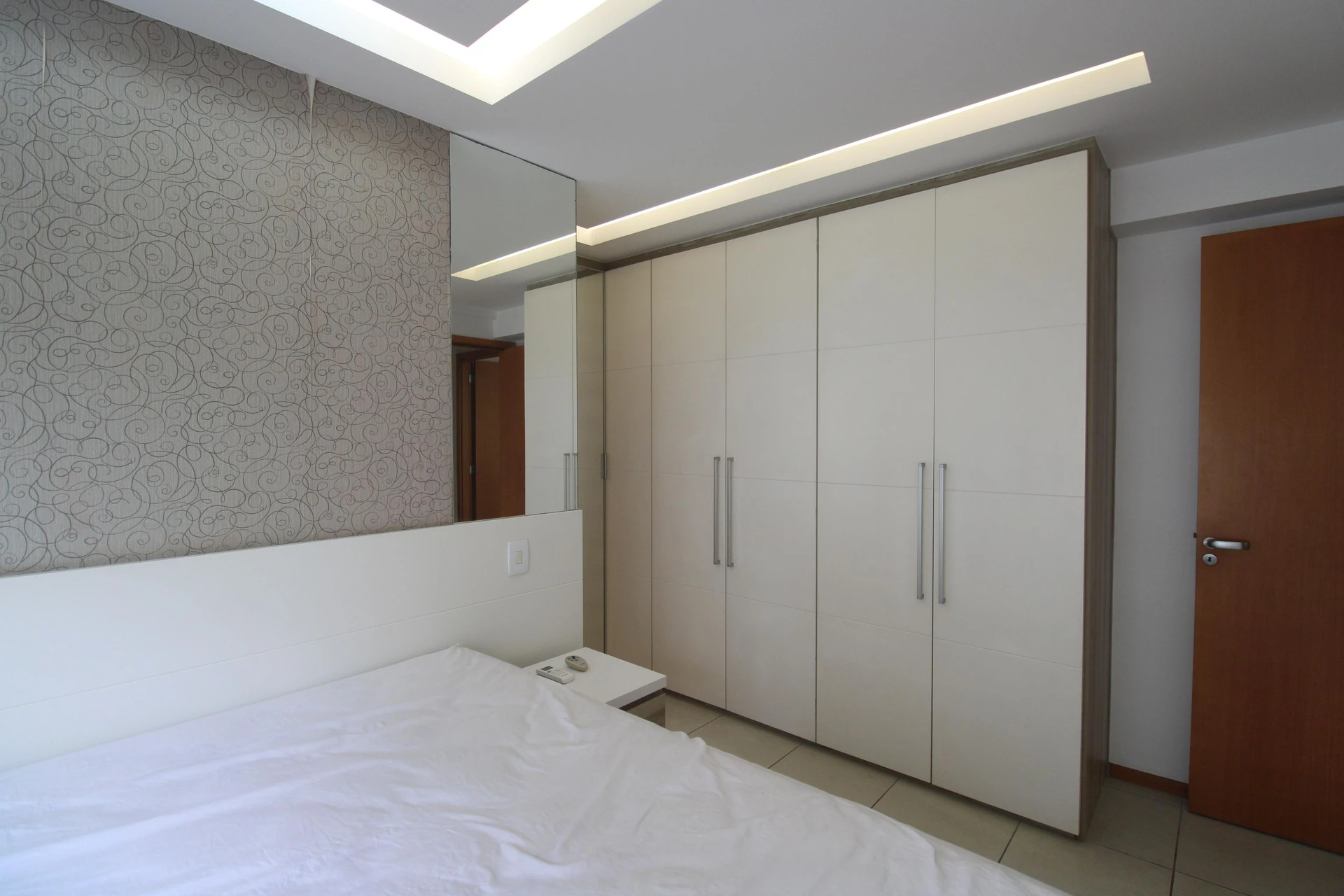 Apartment with 3 bedrooms and 2 bathrooms plus balcony — photo 8