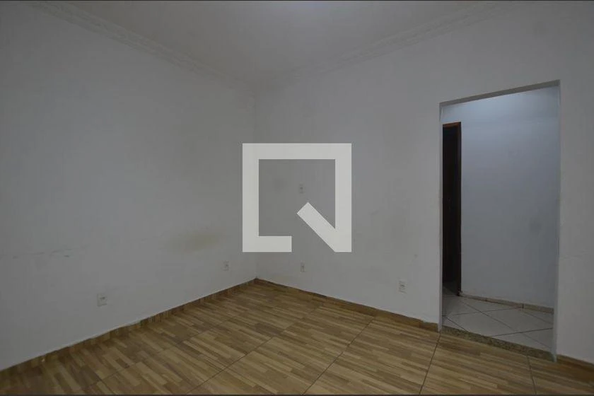 Casa de 81 m² e 1 quarto, Vaz Lobo — photo 16
