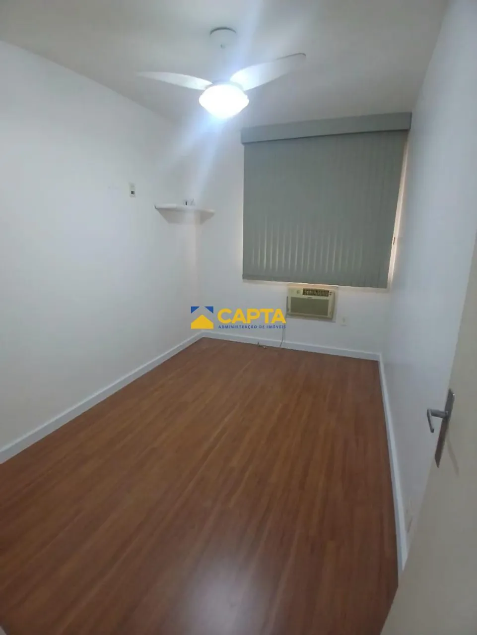2-bedroom 2-bath apartment with 1 parking space — photo 6