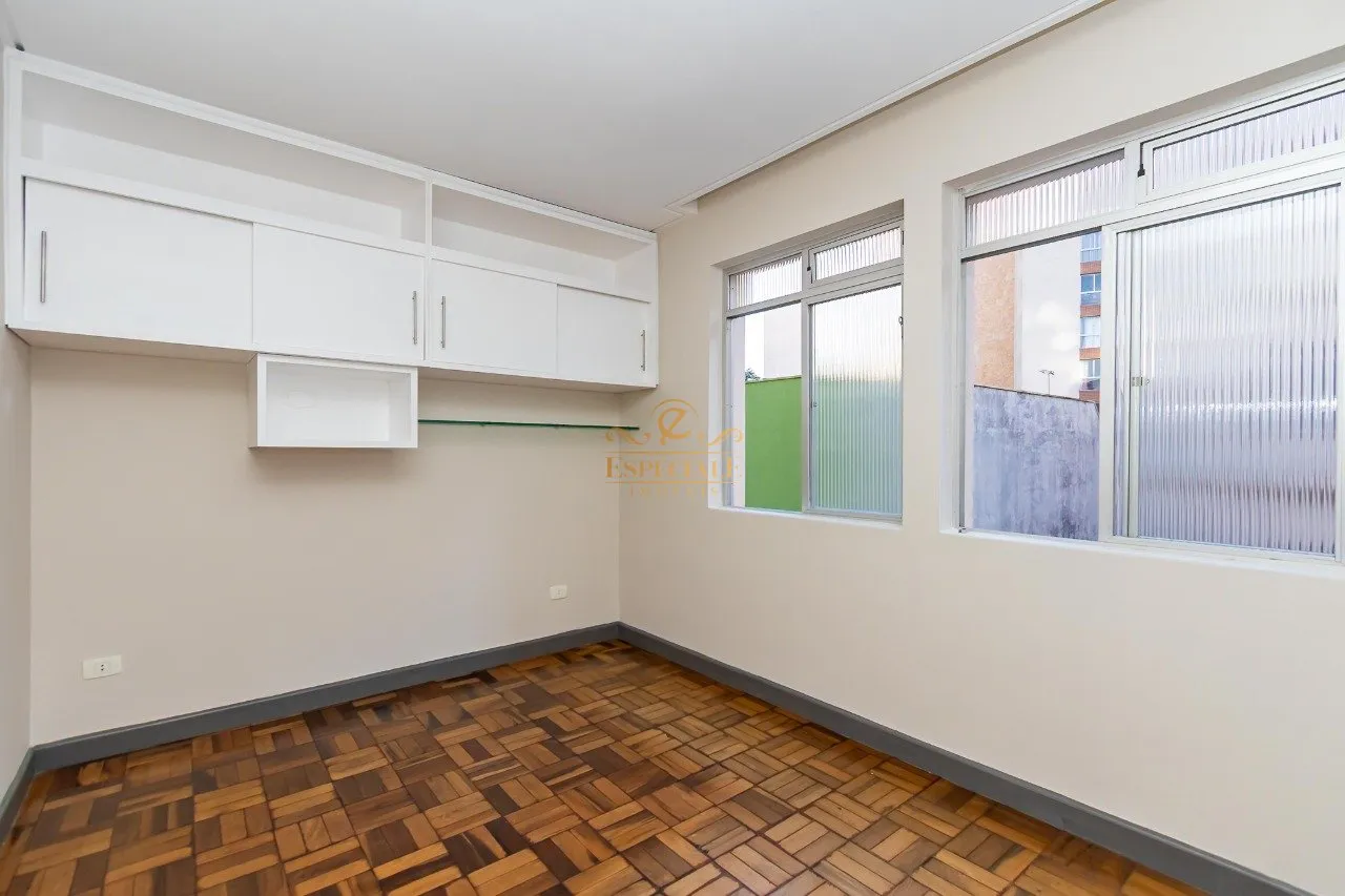 3-bedroom apartment with a closed gas kitchen — photo 15
