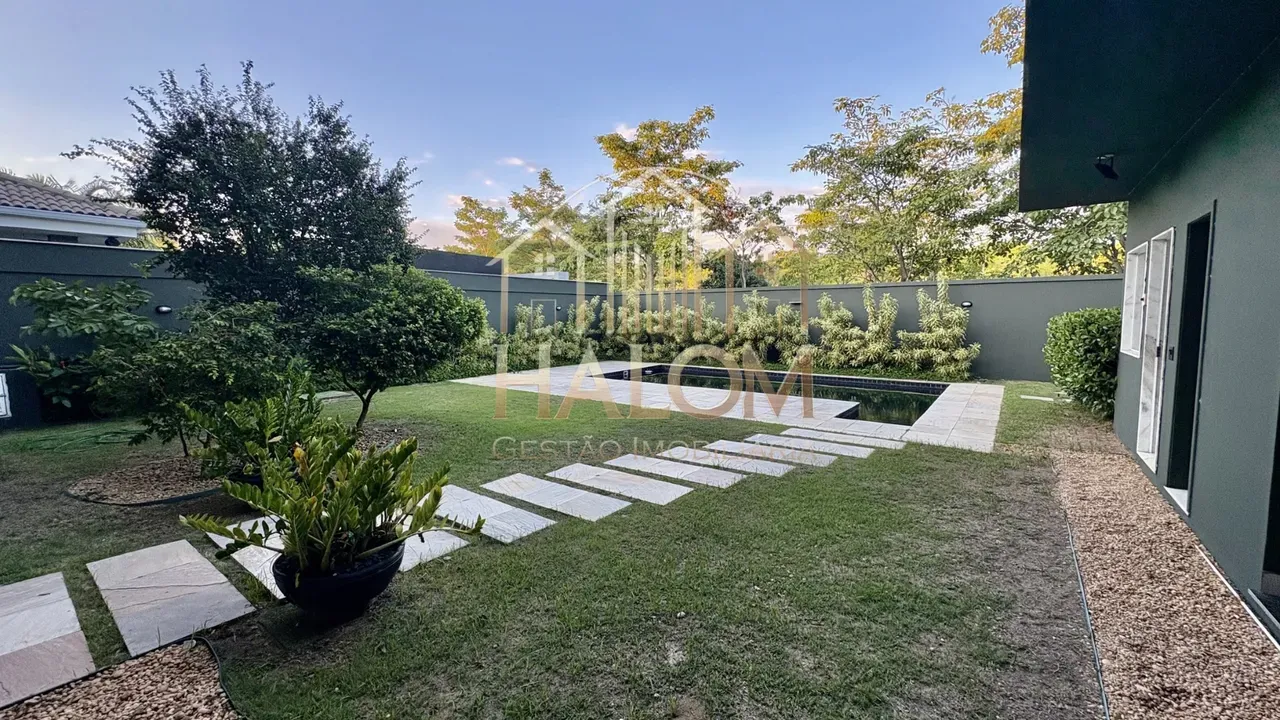 Rental house with 5 bedrooms and 5 bathrooms — photo 13