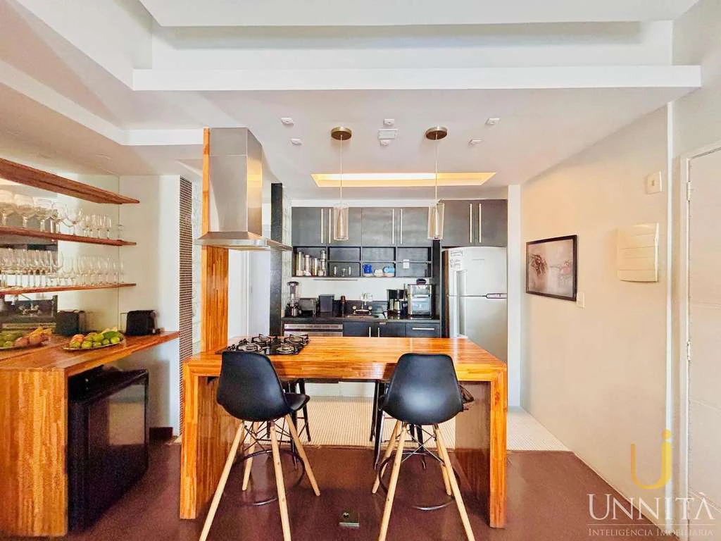 Apartamento mobiliado de 2 quartos com área de trabalho — photo 2