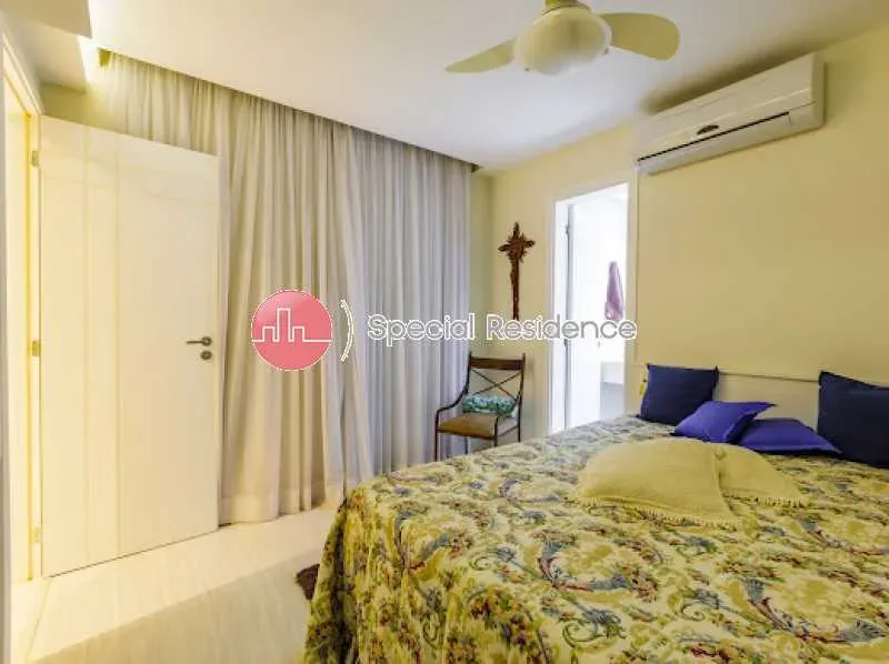 Furnished triplex house with 3 bedrooms and 5 bathrooms — photo 15