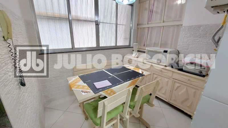 Furnished 3-bedroom apartment with 2 bathrooms — photo 21