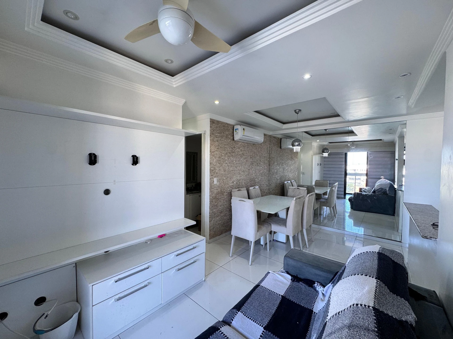 3-bedroom apartment with a grill on the balcony — photo 16