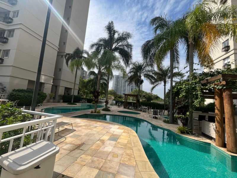 Furnished 2-bedroom apartment with private barbecue — photo 30
