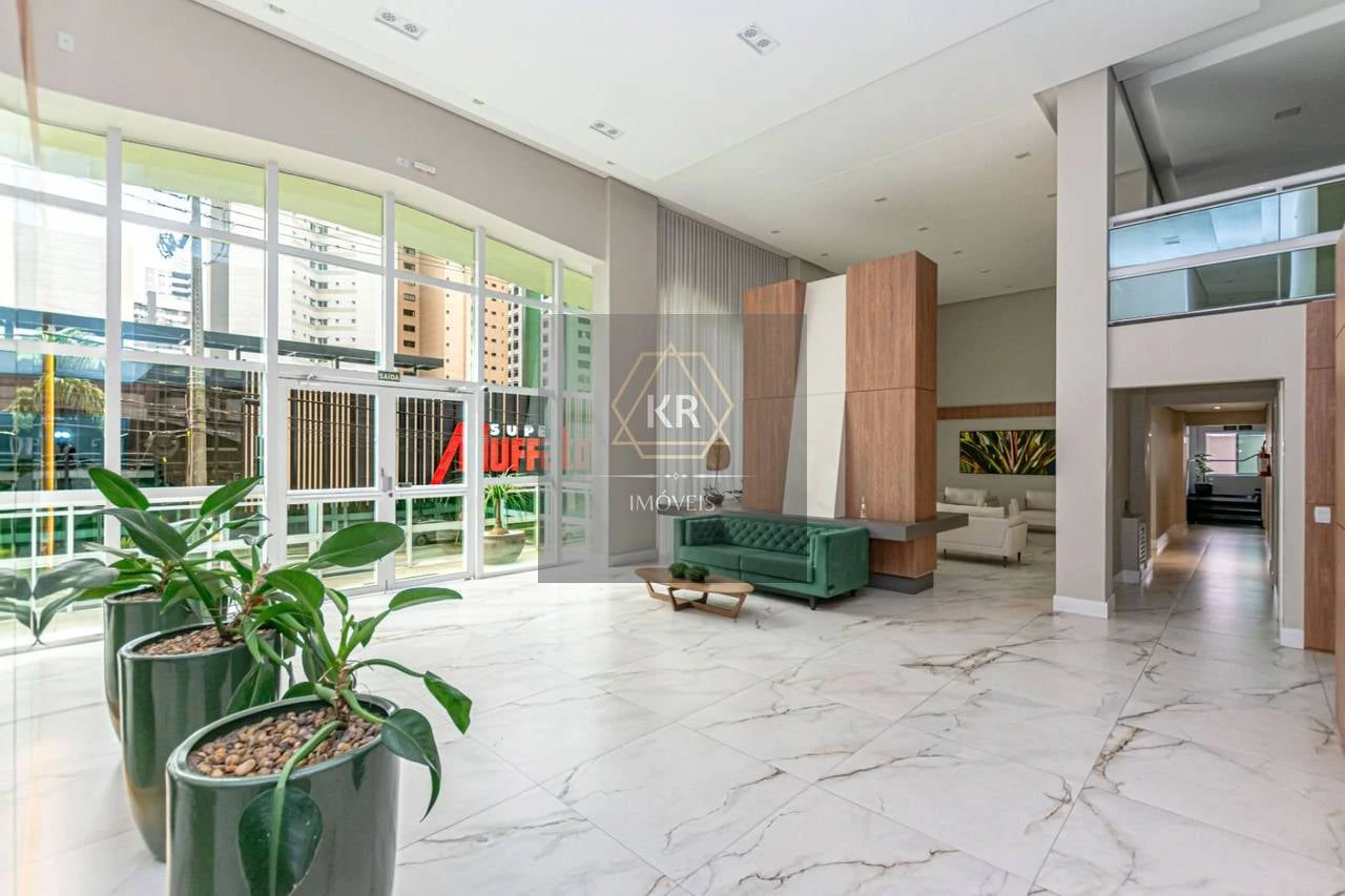 Balcony with a grill in a 2-bedroom apartment, 60 m²