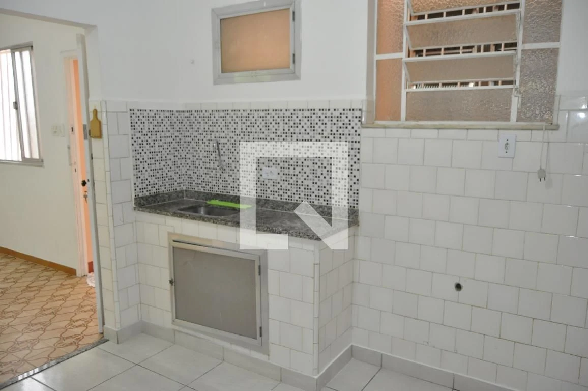 Garden in a one-bedroom house, 70 m² — photo 9