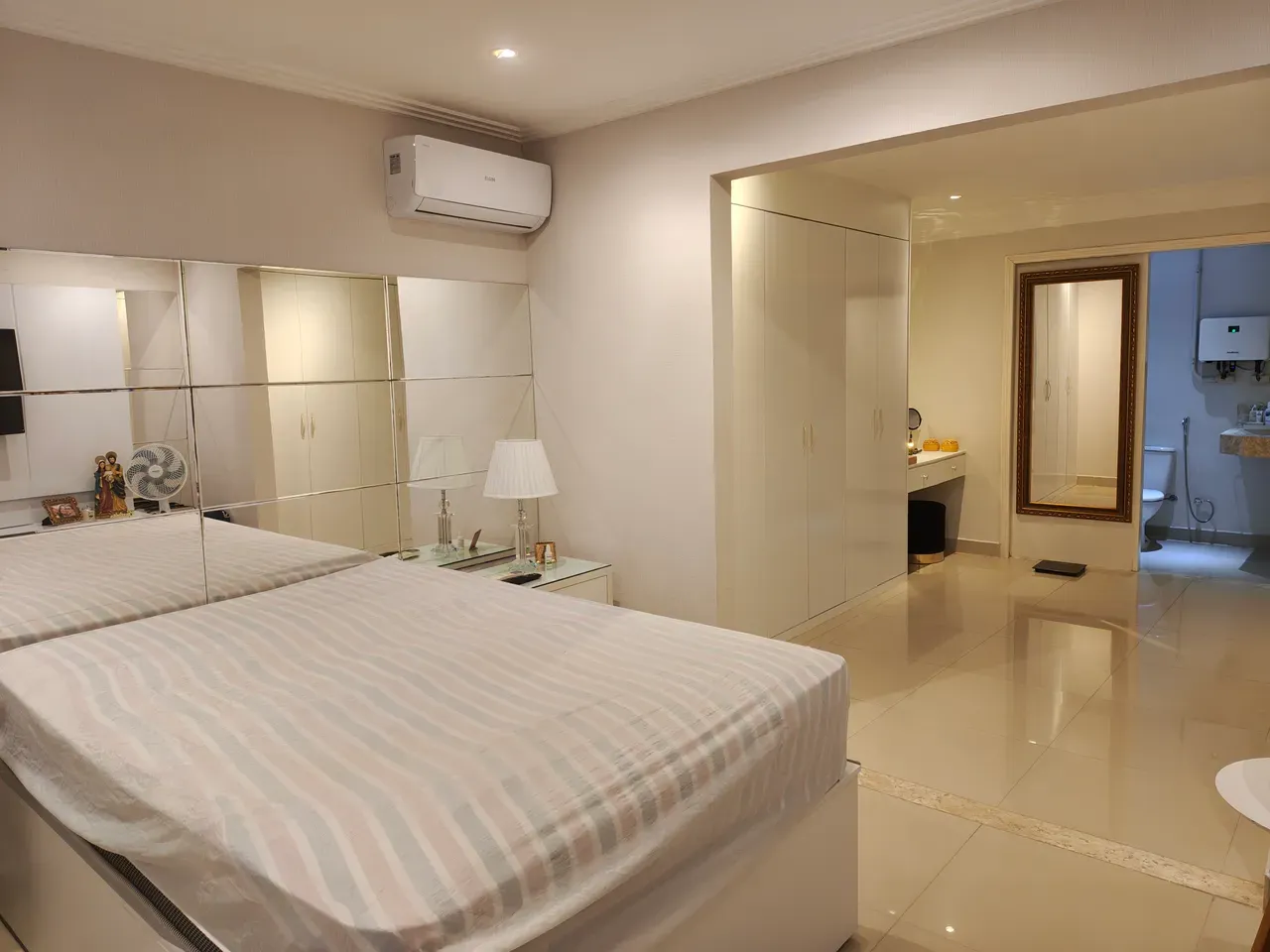 Garden in a 4-bedroom house, 196 m² — photo 10