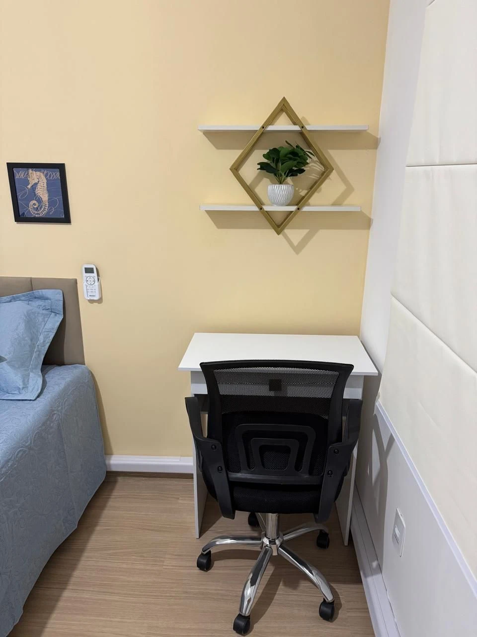 Furnished 2-bedroom apartment with 2 bathrooms — photo 12