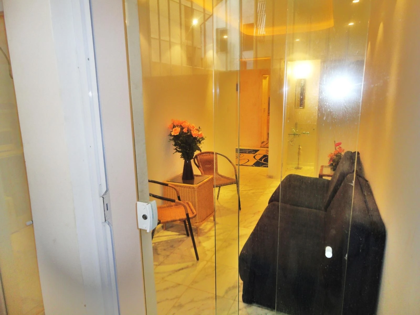 Apartamento mobiliado com 4 quartos e cozinha fechada — photo 15