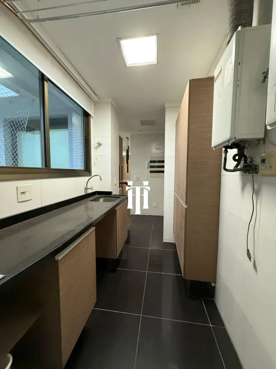 3-suite apartment with 234 m² and an open-plan kitchen — photo 14