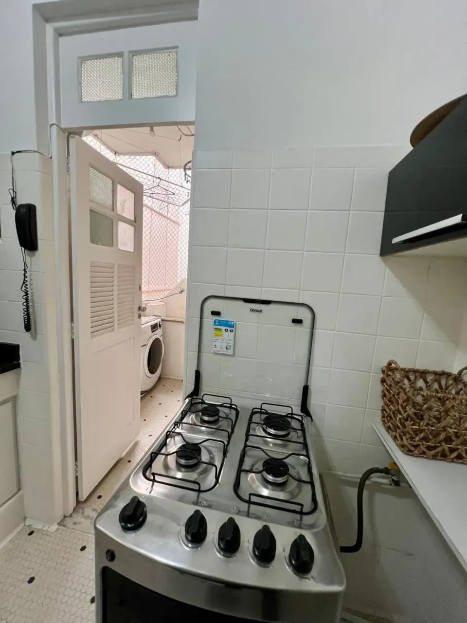 Furnished apartment with 2 bedrooms and 2 bathrooms — photo 7