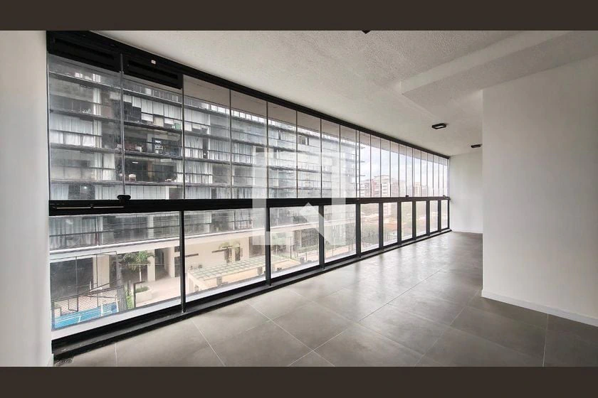 2-bedroom apartment with gas stove and 83 m²