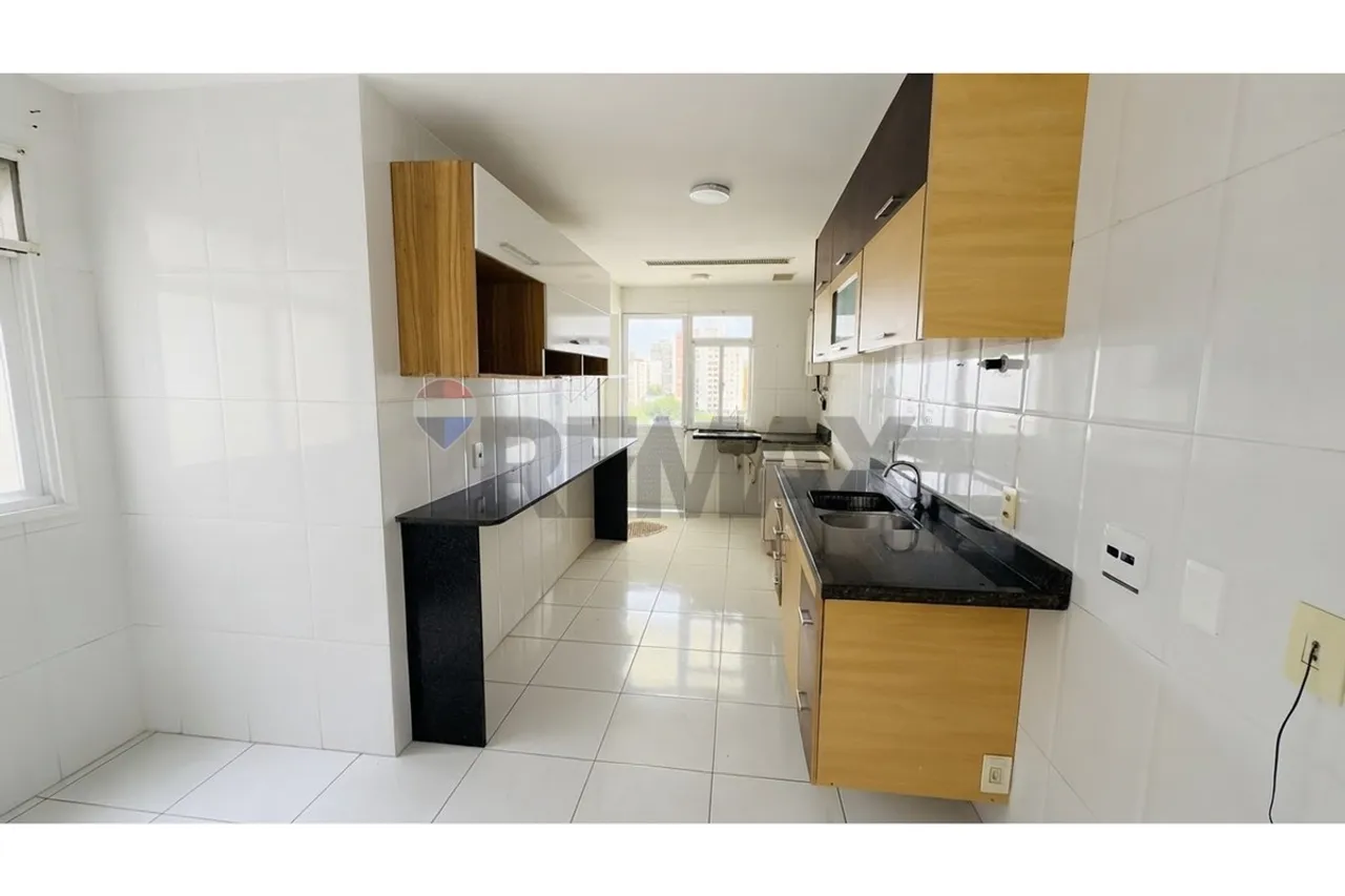 Apartamento de 4 quartos em condomínio com academia — photo 2