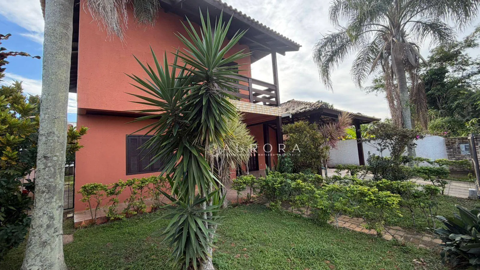 Casa de 4 dormitorios con cocina cerrada y cocina a gas — photo 29