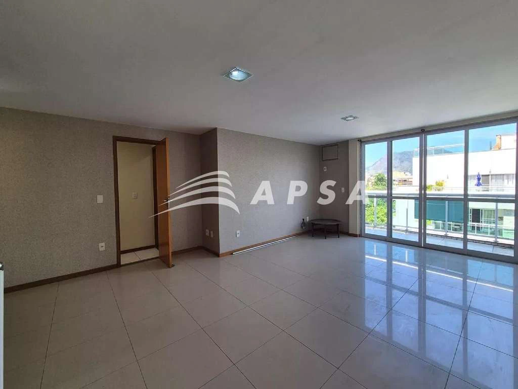 Furnished 300 m² duplex with 3 bedrooms and 3 baths — photo 9